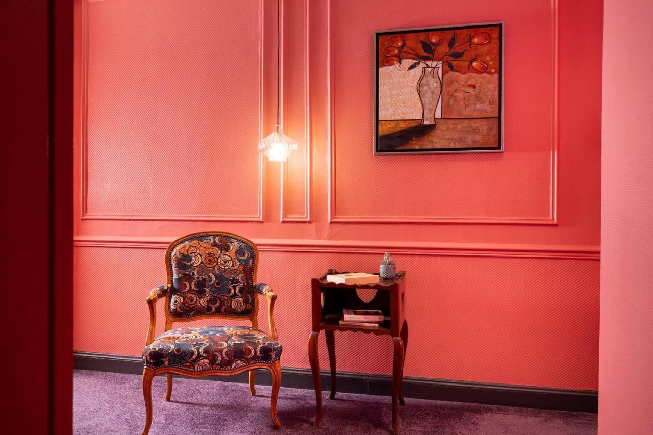 โฮเต็ล ชาทิลลอน ปารีส มอนท์พาร์เนสเซ Hotel ภายนอก รูปภาพ