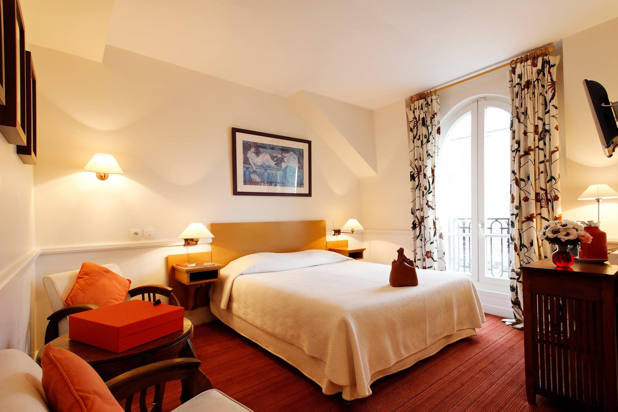 โฮเต็ล ชาทิลลอน ปารีส มอนท์พาร์เนสเซ Hotel ภายนอก รูปภาพ